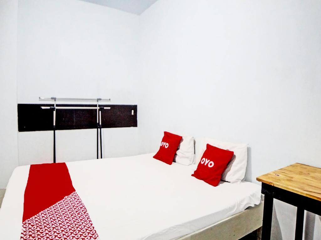 Медан: OYO 91959 La Khansa Homestay Syariah