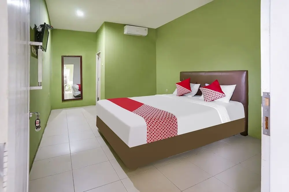Прабумулих: OYO Life 91027 Note Hotel Syariah