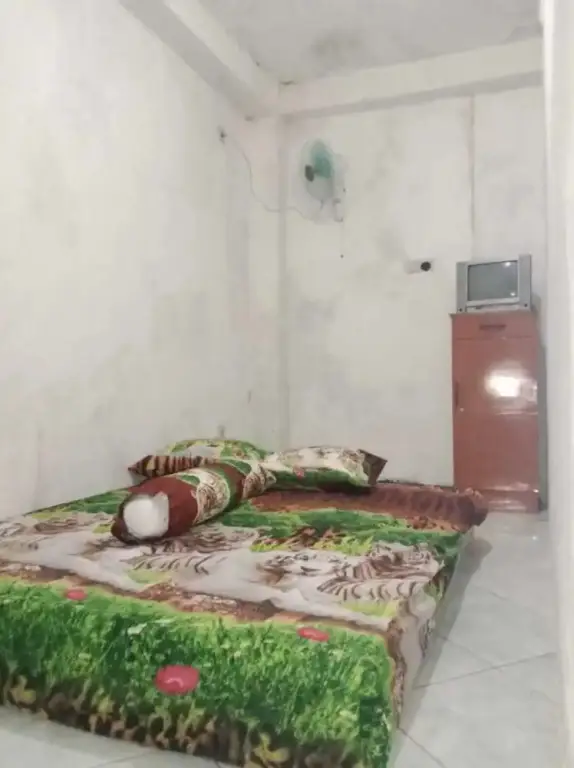Сурабая: EXPRESS O 92104 Hotel Moris Syariah