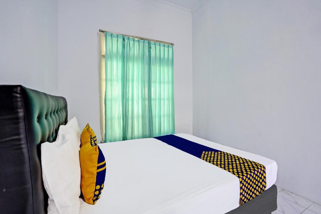 Ламонган: OYO 91868 Nusa Indah Guest House Syariah