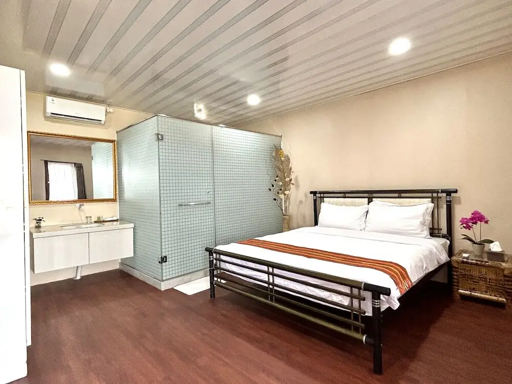 Лепер: Bayview Beach Resort East Lombok