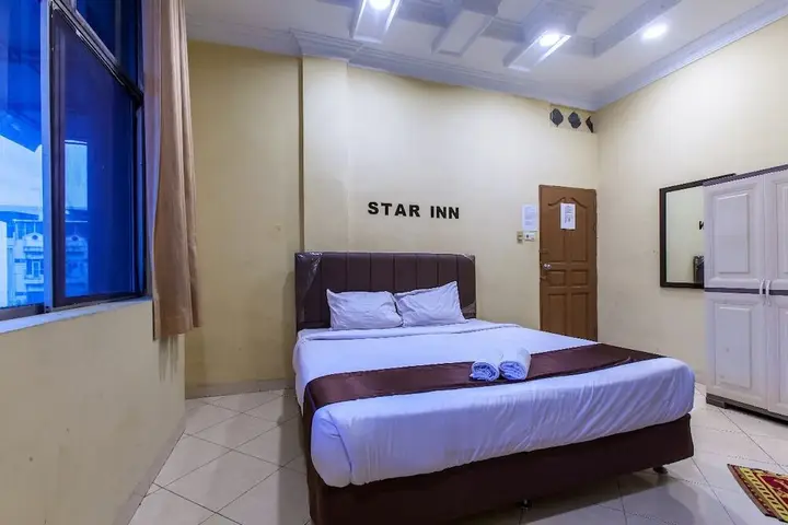 Медан: STAR Inn