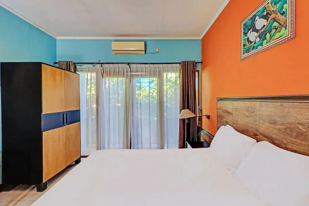 Джимбаран: OYO 92175 Surya Madu Guest House Near Pantai Kelan