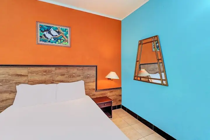 Джимбаран: OYO 92175 Surya Madu Guest House Near Pantai Kelan