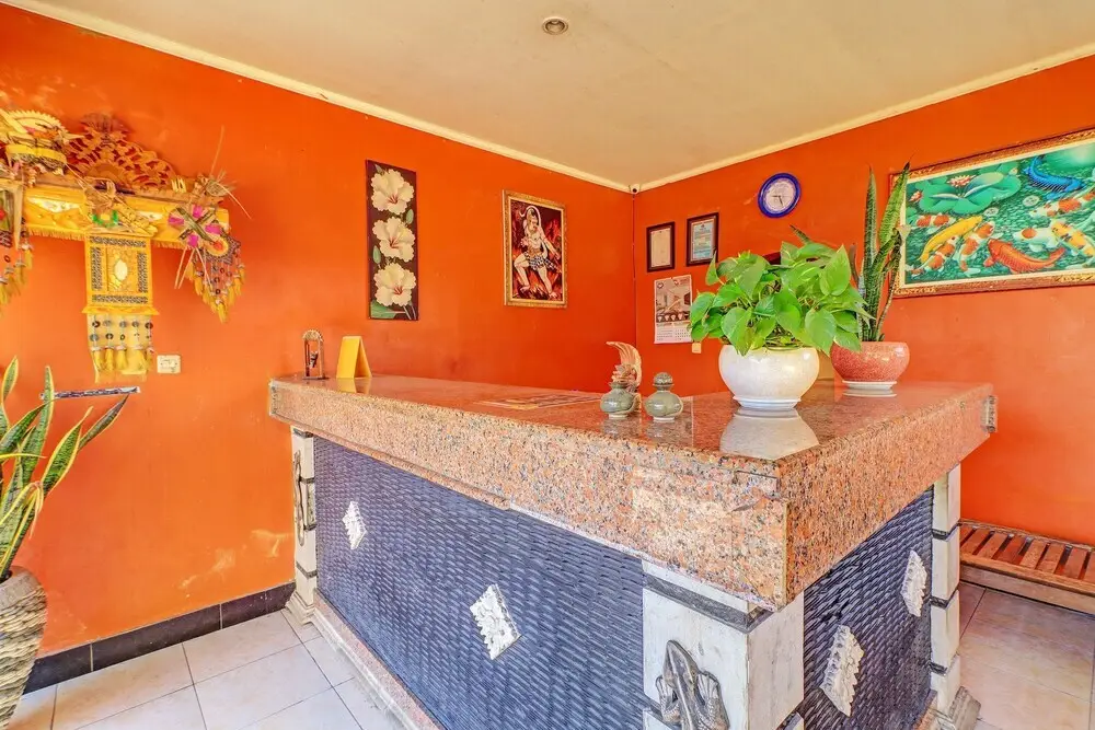 Джимбаран: OYO 92175 Surya Madu Guest House Near Pantai Kelan