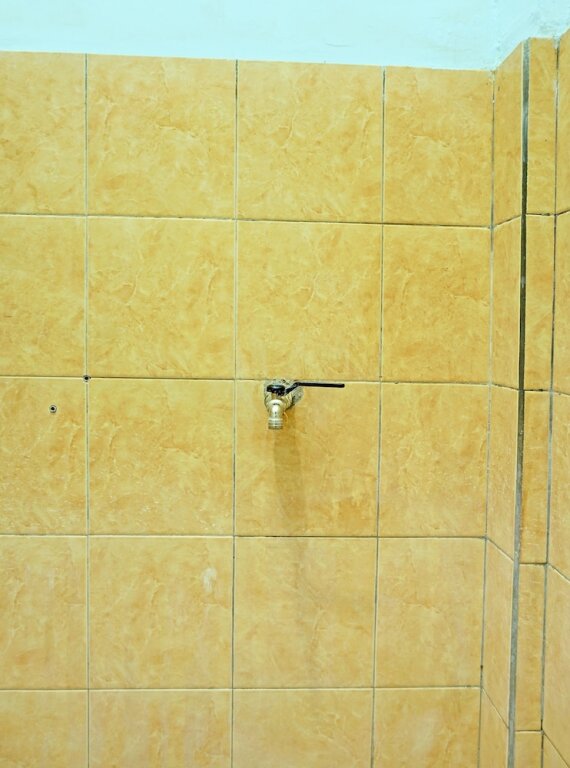Кедири: SPOT ON 92400 Dhaha Penginapan House Syariah