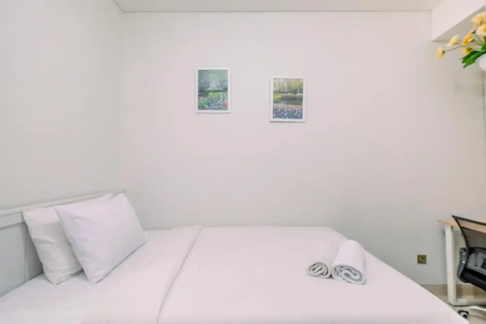 Бекаси: Minimalist And Cozy Studio (No Kitchen) Transpark Cibubur Apartment