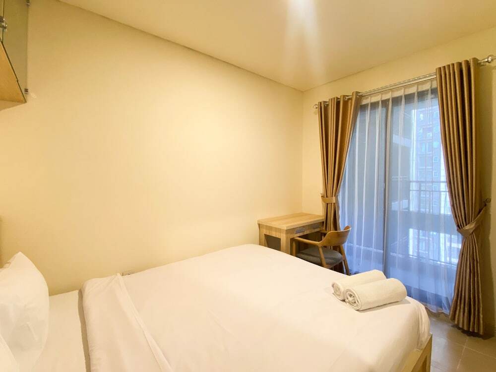 Сибату: Comfortable And Nice 2Br Apartment At Meikarta