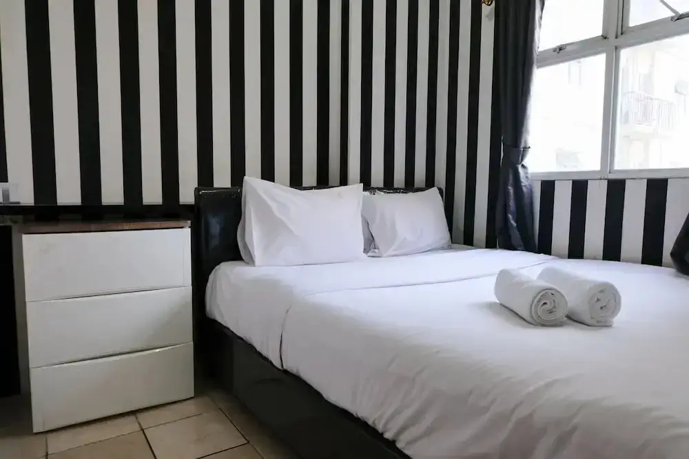 Бандунг: Good Deal 2Br At 16Th Floor Suites @Metro Apartment