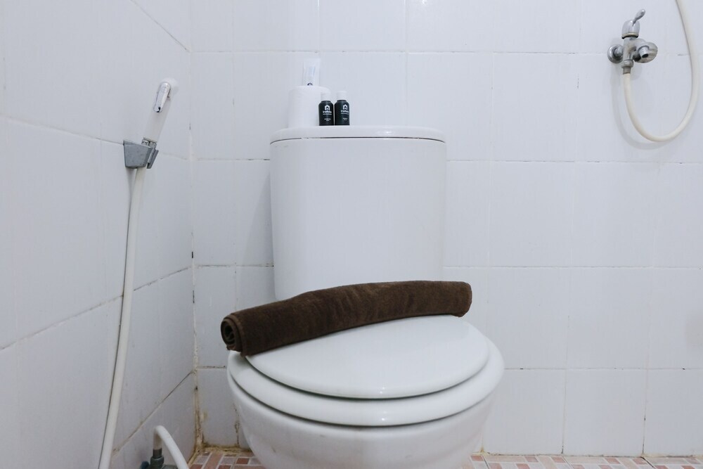 Бандунг: Good Deal 2Br At 16Th Floor Suites @Metro Apartment