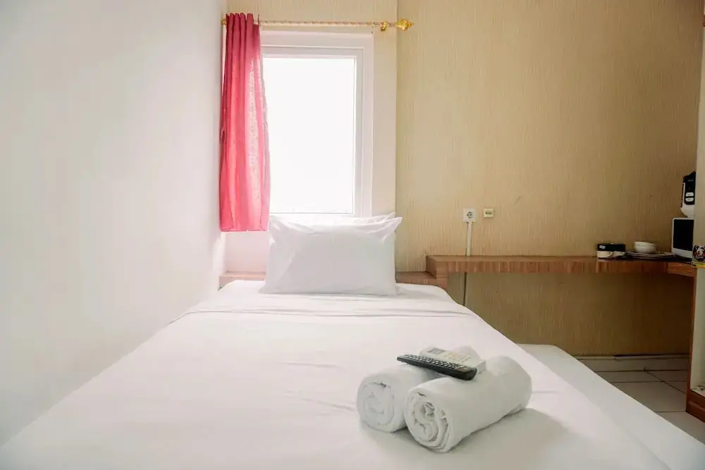 Тангеранг: Cozy Stay Studio No Kitchen Apartment At Aeropolis Residence