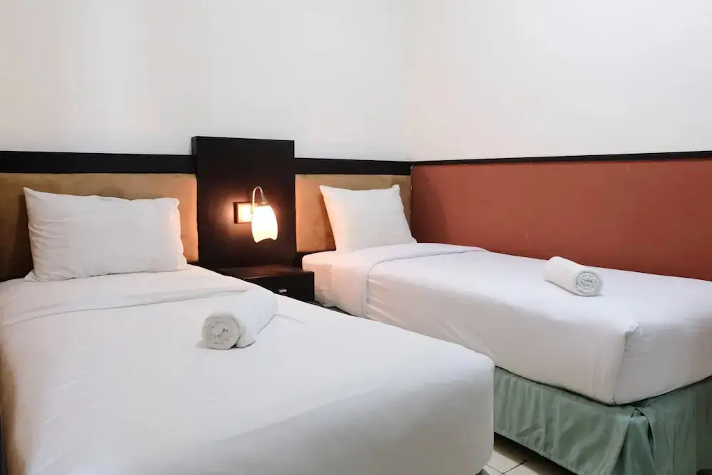 Сименьян: Simply 2Br (No Kitchen) At Apartment Marbella Suites Dago Pakar Bandung