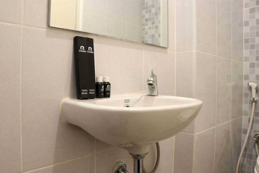 Южный Тангеранг: Nice And Homey Studio Tokyo Riverside Pik 2 Apartment