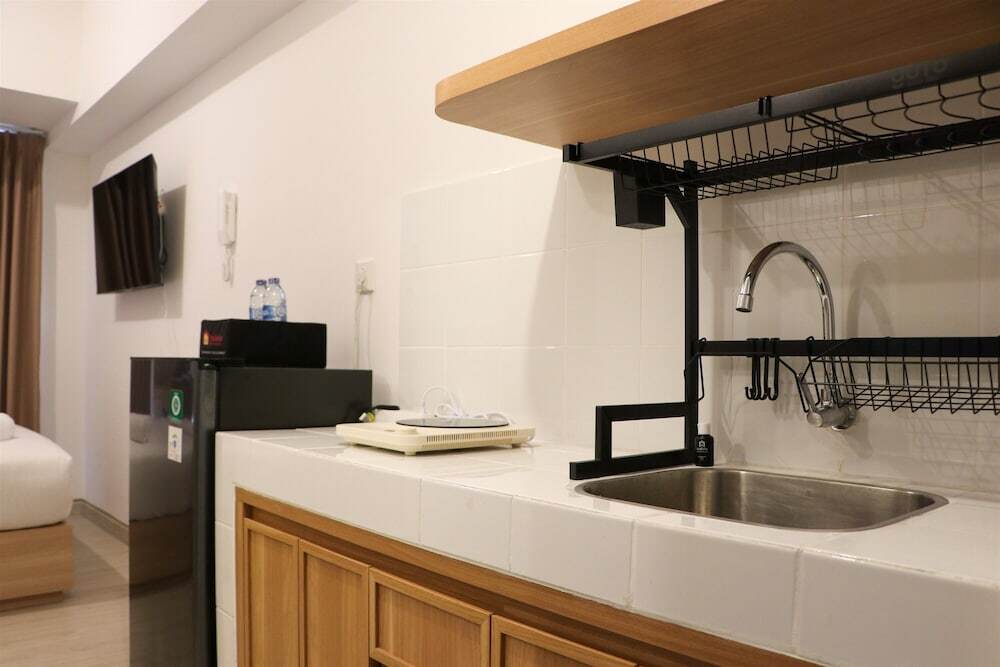 Южный Тангеранг: Relaxing Studio Apartment At Tokyo Riverside Pik 2