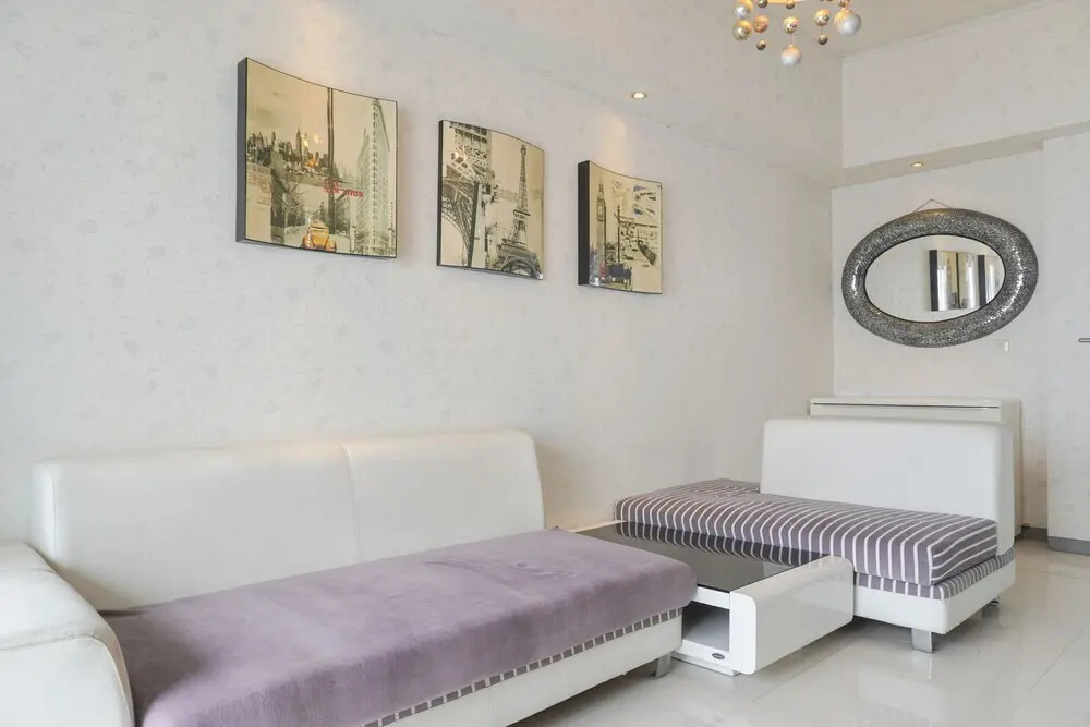 Джакарта: Spacious And Homey 3Br At Seasons City Apartment