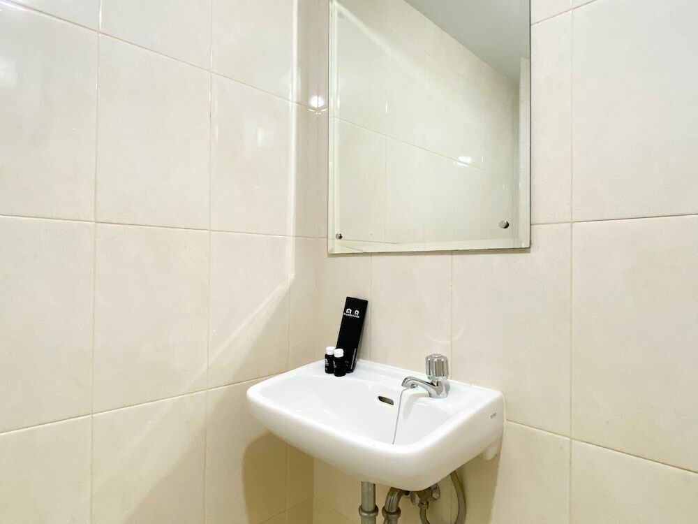 Бекаси: Restful And Simply Studio Springlake Summarecon Bekasi Apartment