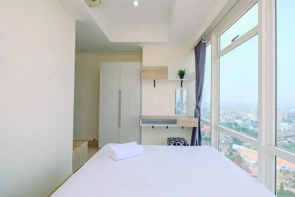 Джакарта: Modern Look And Comfy 2Br At Menteng Park Apartment