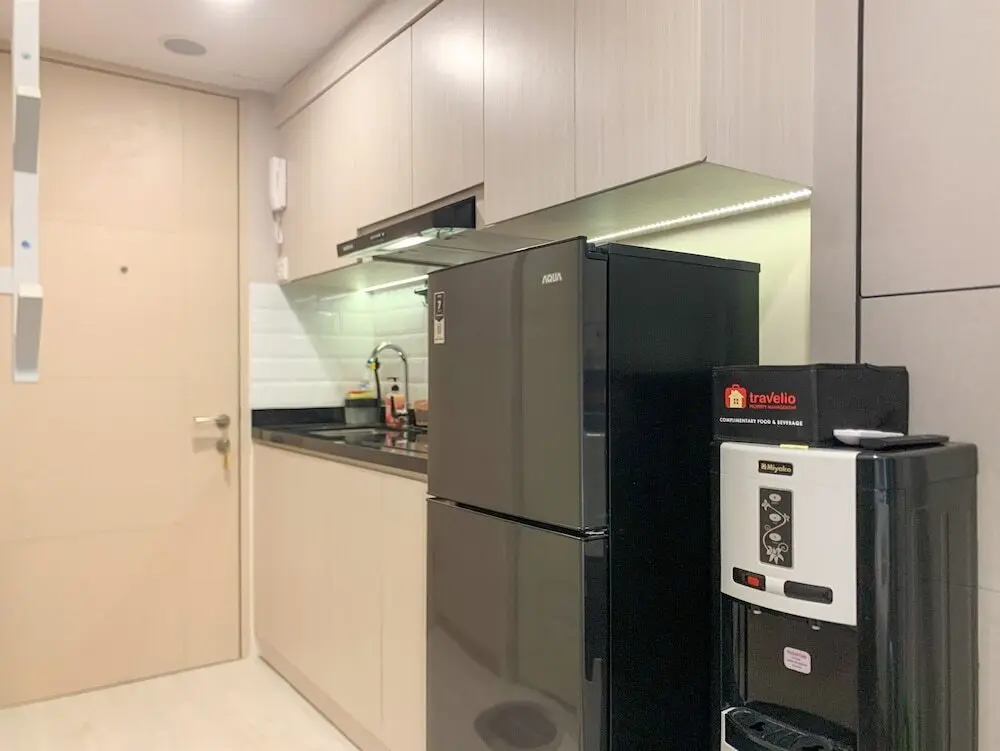 Южный Тангеранг: Best And Comfort Studio Tokyo Riverside Pik 2 Apartment