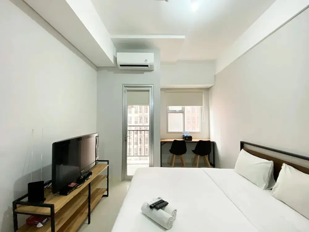 Бекаси: Chic And Cozy Studio Apartment At Transpark Juanda Bekasi