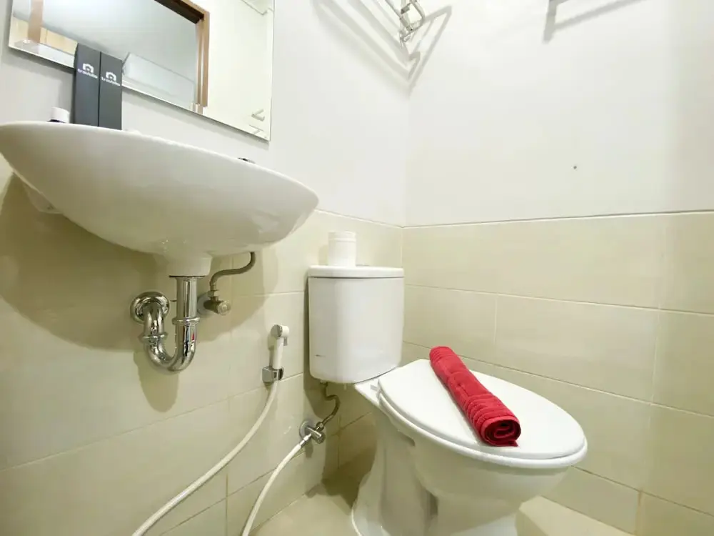 Бекаси: Chic And Cozy Studio Apartment At Transpark Juanda Bekasi