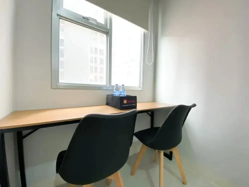 Бекаси: Chic And Cozy Studio Apartment At Transpark Juanda Bekasi