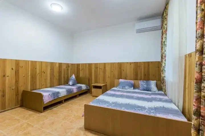 Архипо-Осиповка: Robinzon Guest House