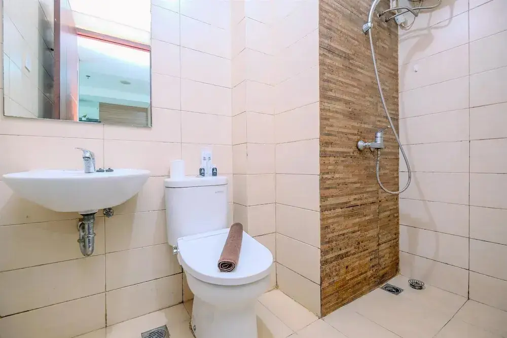 Джакарта: Cozy Stay 1Br At Sky Terrace Apartment