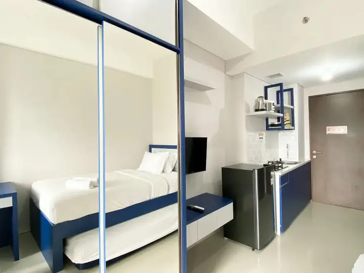 Бекаси: Cozy Stay Studio At 17Th Floor Transpark Juanda Bekasi Timur Apartment