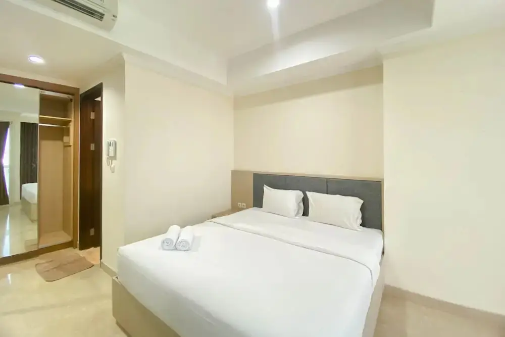 Джакарта: Spacious And Combined 2Br At Menteng Park Apartment