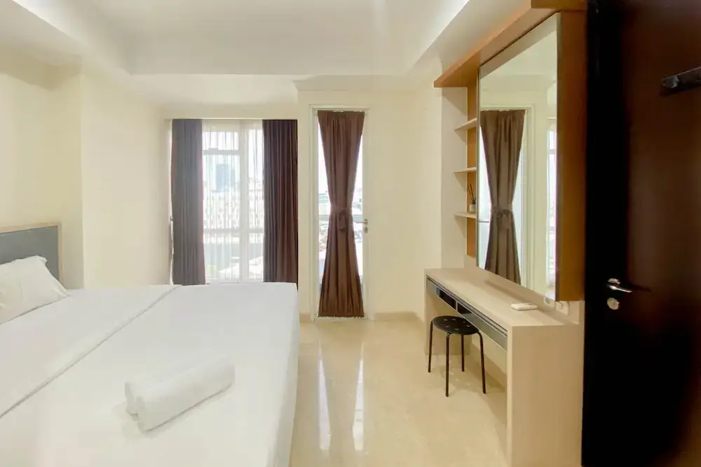 Джакарта: Spacious And Combined 2Br At Menteng Park Apartment