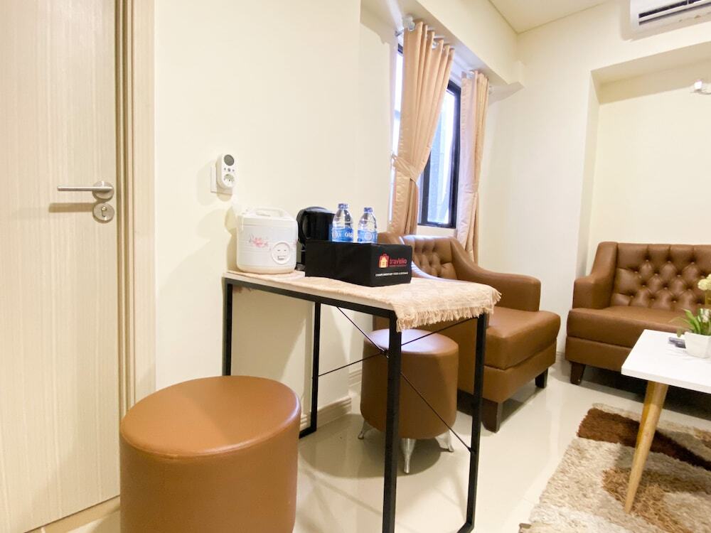 Сибату: Simply Look And Comfort 2Br At Meikarta Apartment