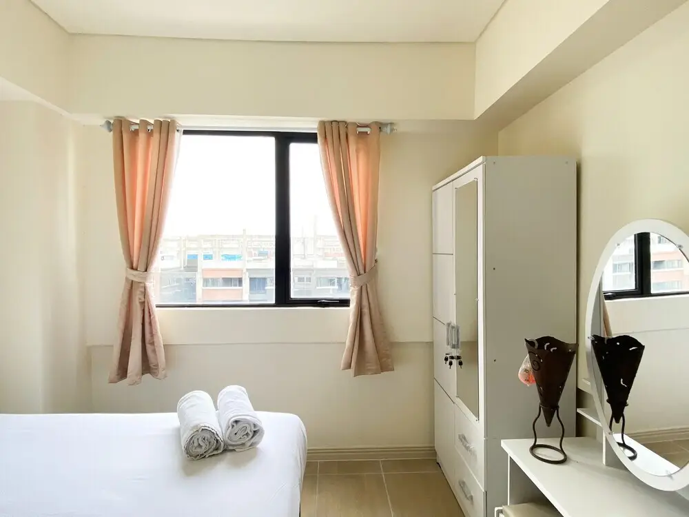 Сибату: Simply Look And Comfort 2Br At Meikarta Apartment
