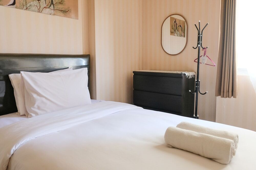 Бандунг: Homey And Cozy Studio Room At Suites @Metro Apartment
