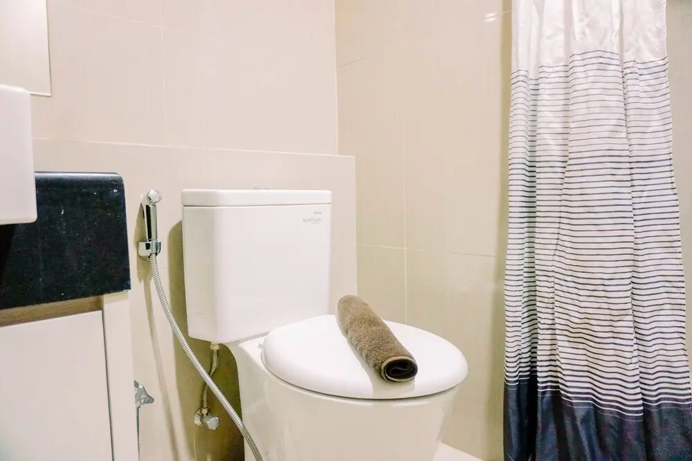 Южный Тангеранг: Modern And High Floor 2Br Bintaro Embarcadero Apartment