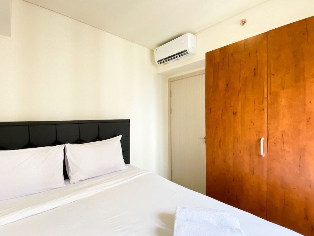 Сибату: Restful And Tidy 2Br At 21St Floor Meikarta Apartment