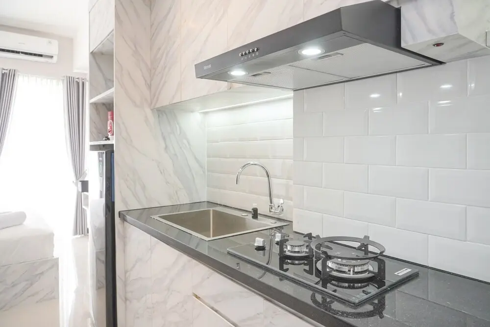 Джакарта: Modern Look And Comfy Studio Citra Living Apartment