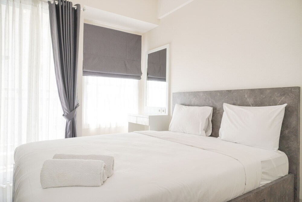 Джакарта: Good Deal And Homey Studio At 11St Floor Citra Living Apartment