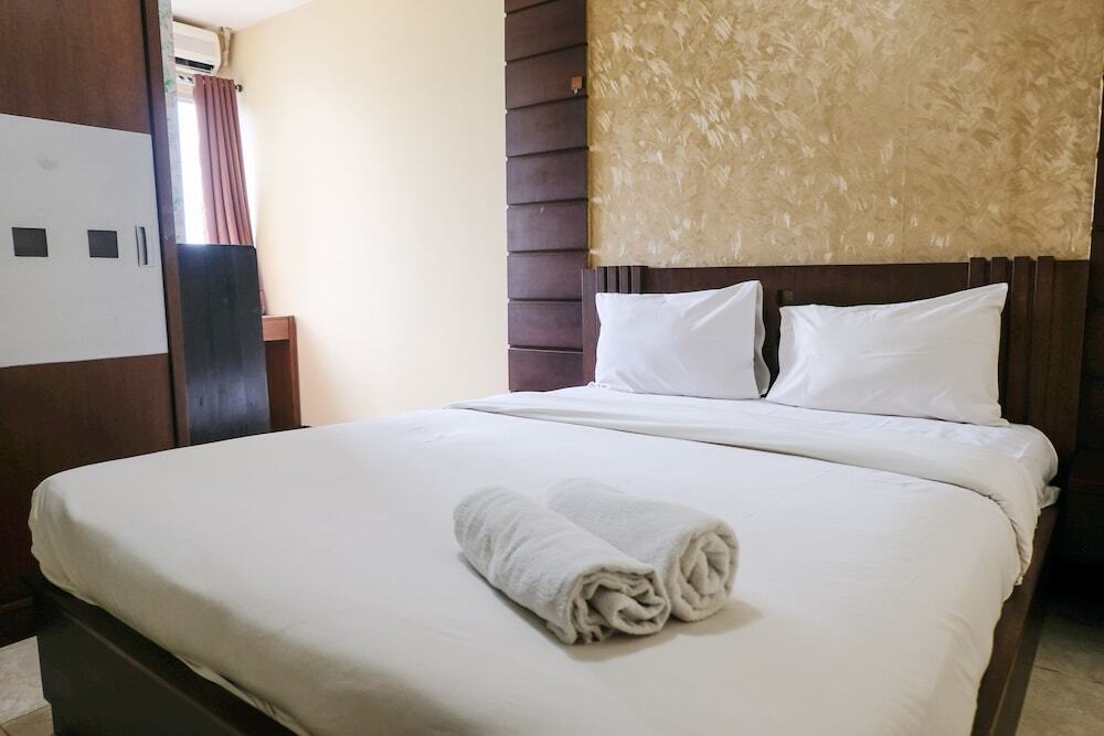 Бандунг: Homey 2Br At 21St Floor Galeri Ciumbuleuit 1 Apartment