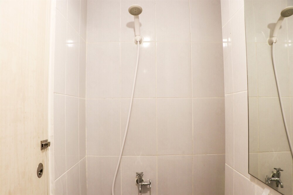 Южный Тангеранг: Modern Studio Room At Tokyo Riverside Pik 2 Apartment