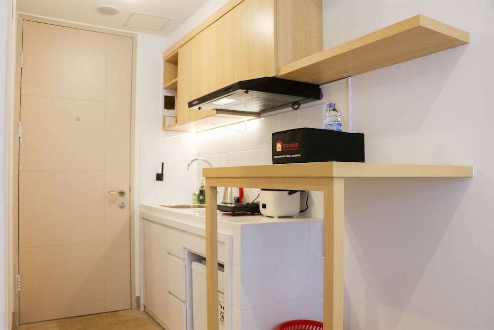 Южный Тангеранг: Modern Studio Room At Tokyo Riverside Pik 2 Apartment