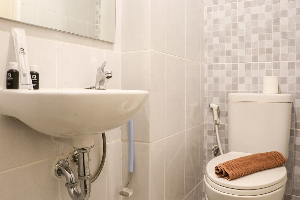Южный Тангеранг: Modern Studio Room At Tokyo Riverside Pik 2 Apartment