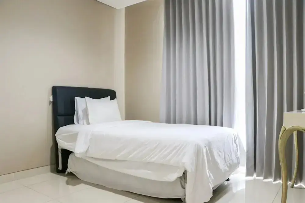 Джакарта: Strategic And Elegant 2Br At Ciputra International Apartment