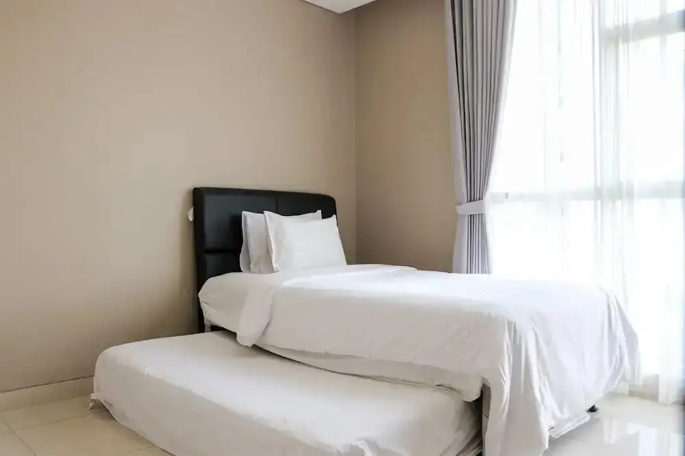 Джакарта: Strategic And Elegant 2Br At Ciputra International Apartment