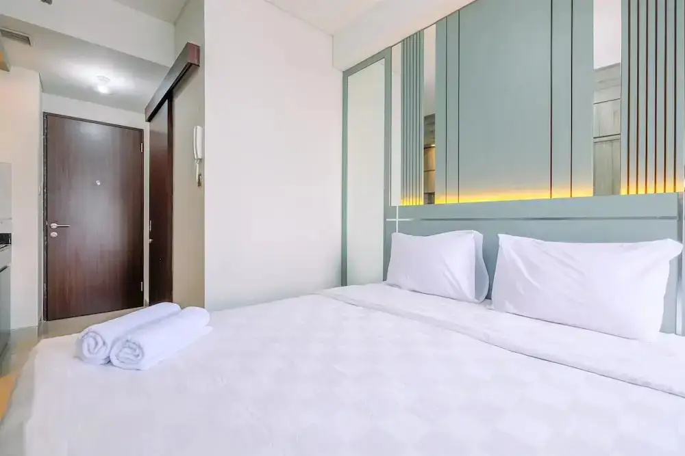 Депок: Cozy Stay Studio At Transpark Cibubur Apartment