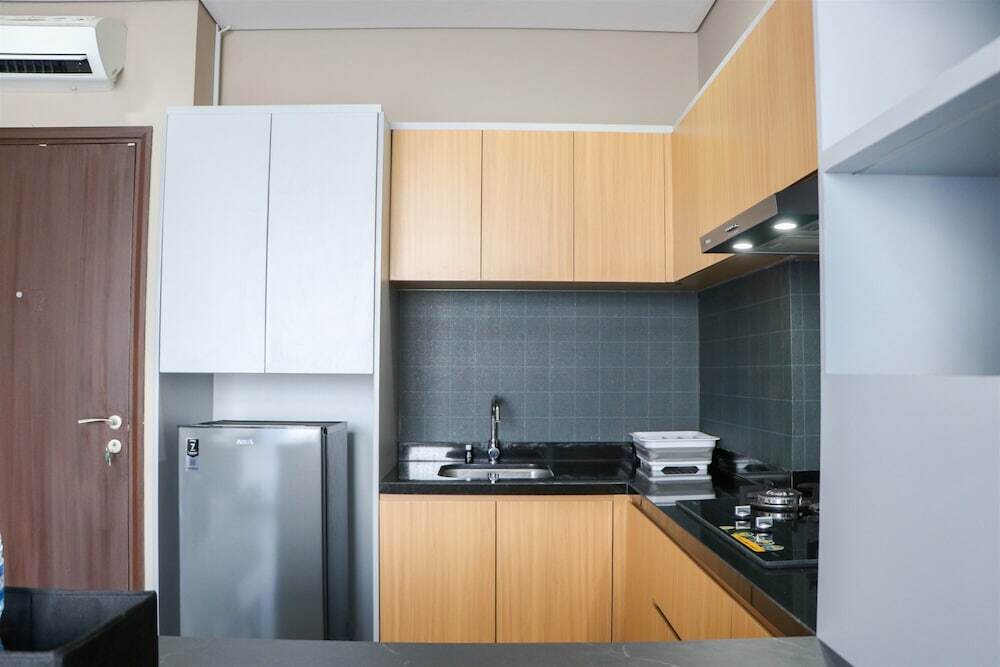 Джакарта: Wonderful And Homey 1Br Ciputra International Apartment