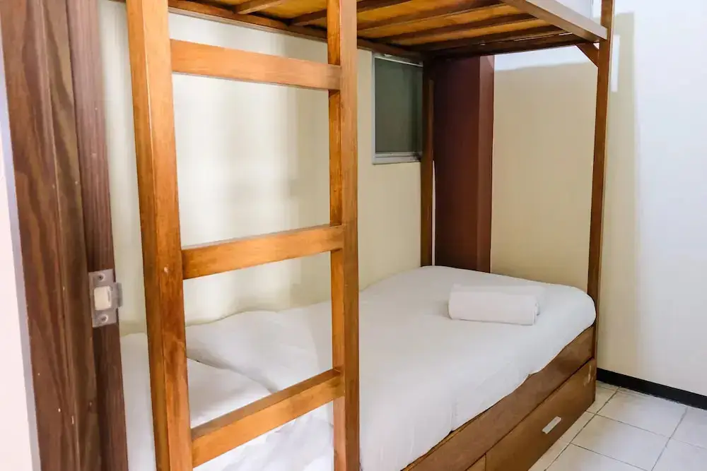 Бандунг: Homey 2Br At Suites @Metro Apartment