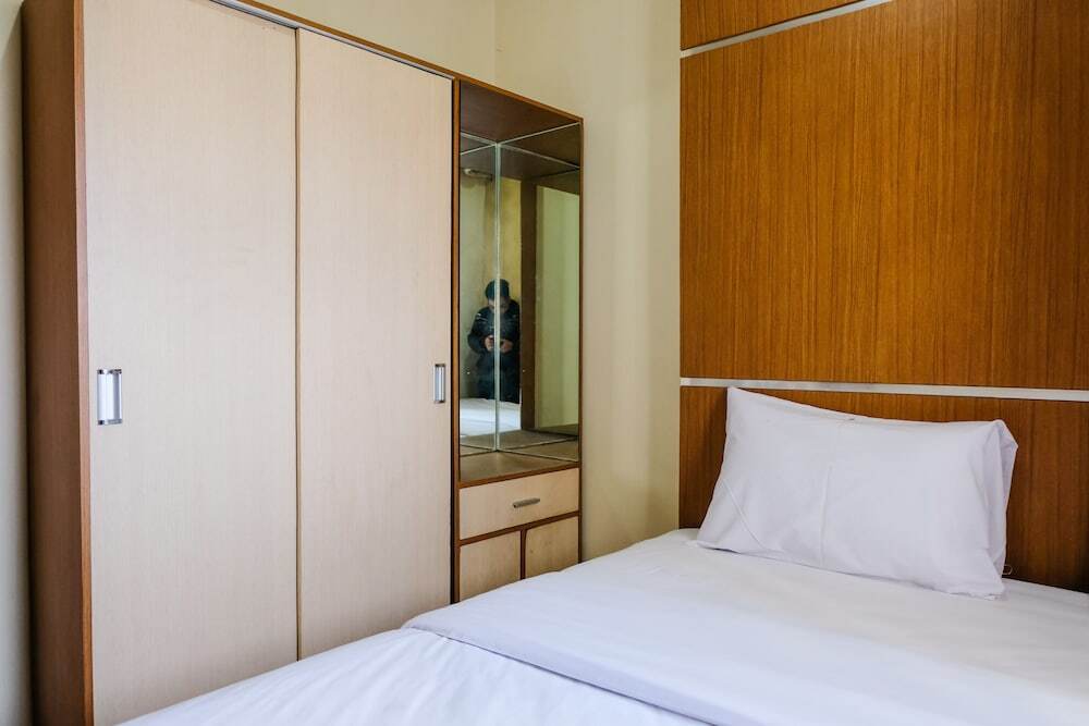 Бандунг: Homey 2Br At Suites @Metro Apartment