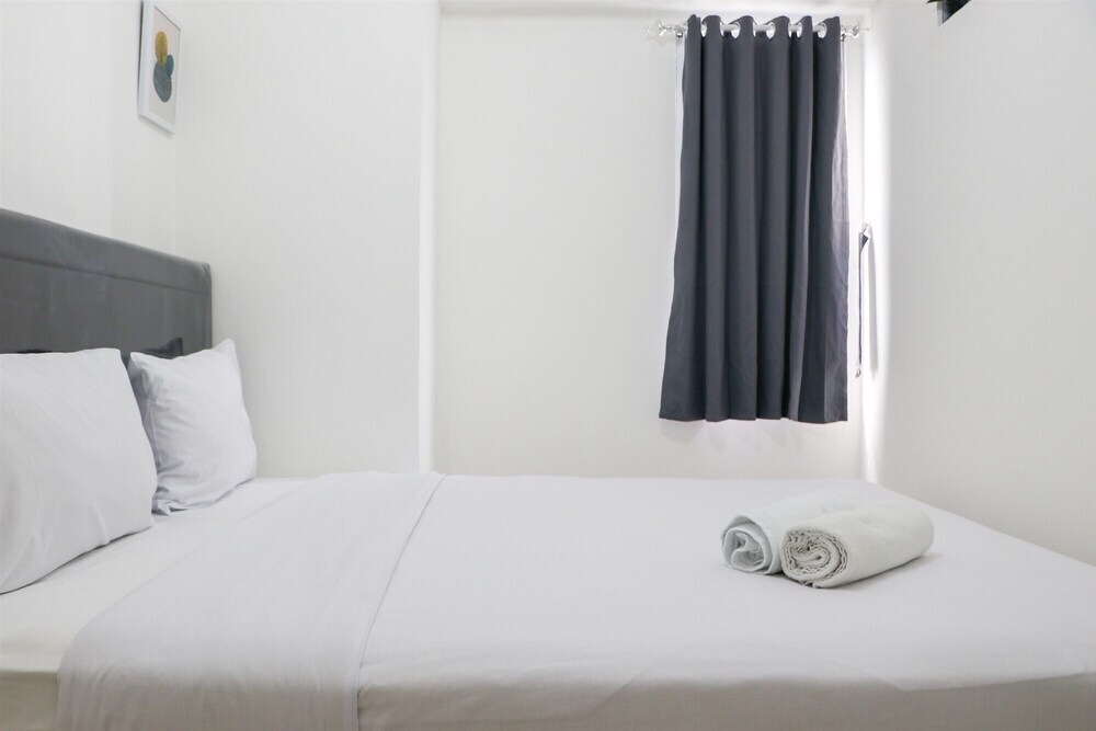 Джакарта: Cozy Stay 3Br Bassura City Apartment Near Mall
