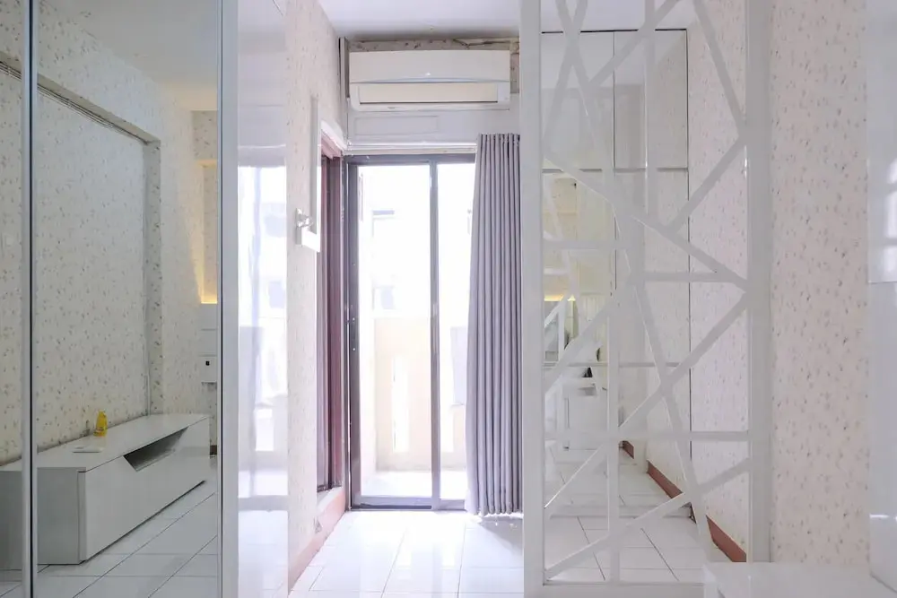 Бандунг: Homey And Cozy 3Br Apartment At Gateway Ahmad Yani Cicadas