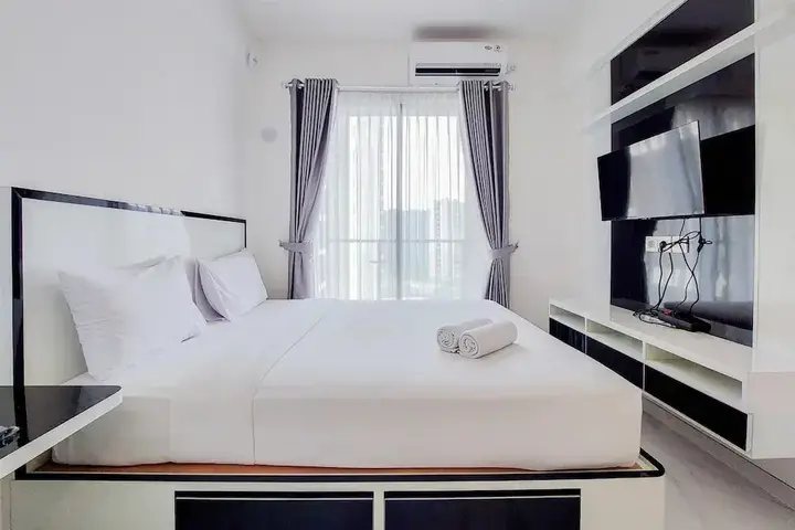 Legok: Fancy And Nice Studio At 20Th Floor Sky House Bsd Apartment
